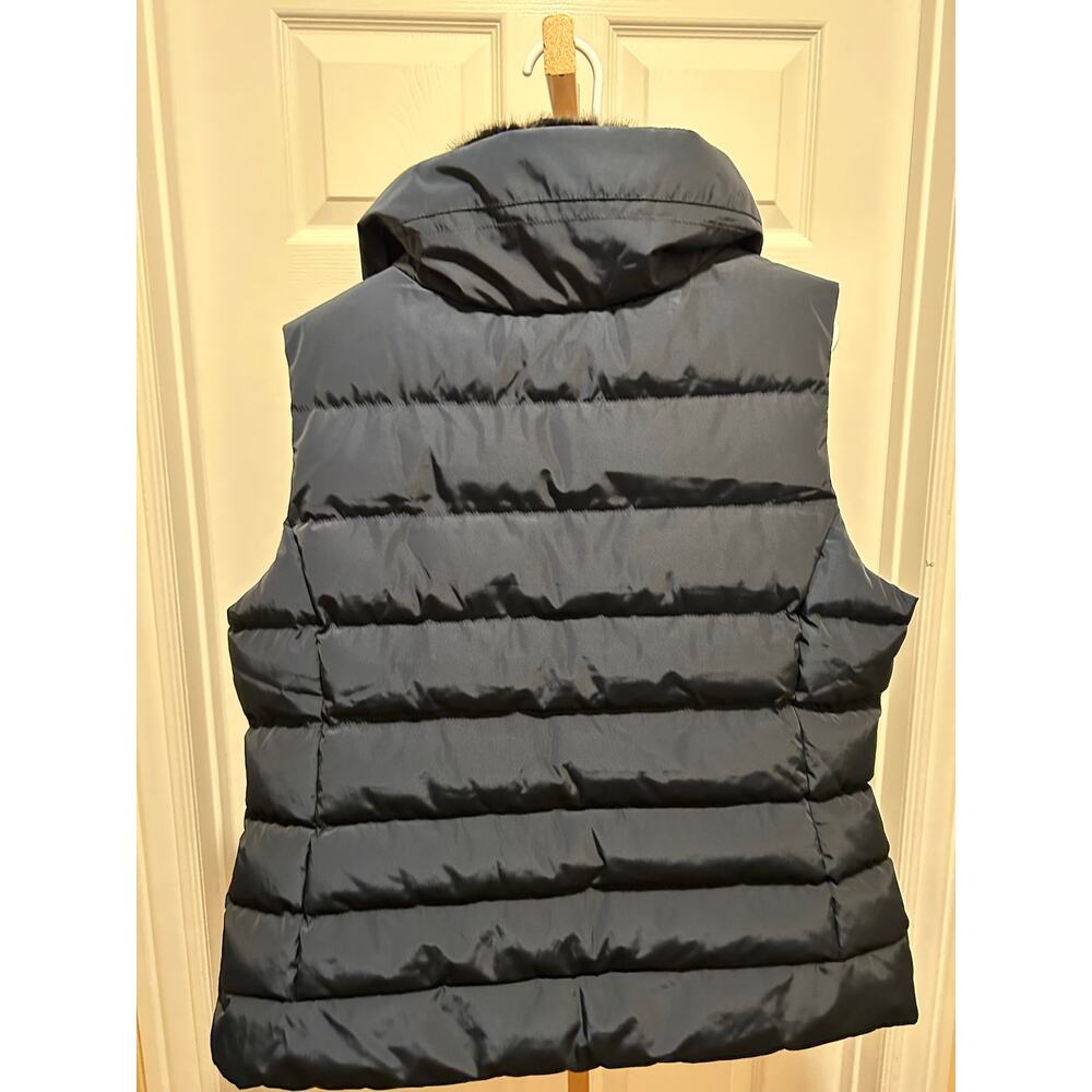 LeMieux Loire Winter Vest Navy, EU 42/US 10 - Picture 9 of 10